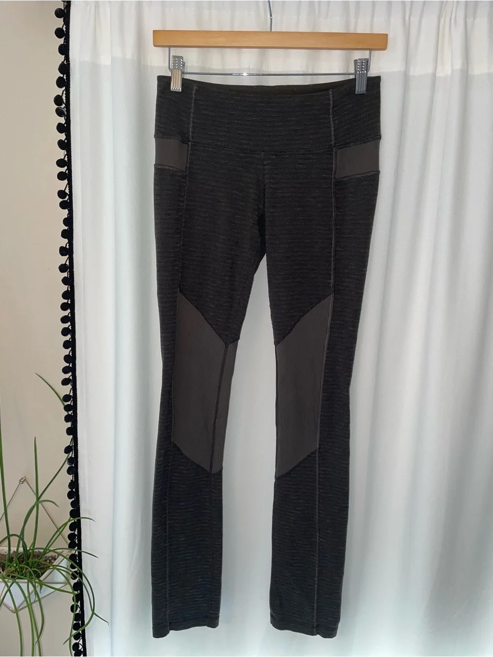 Lululemon gray knit panel leggings women’s M medium full length long legging